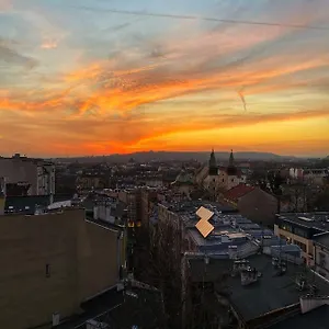 View Old Town , Краков Польша